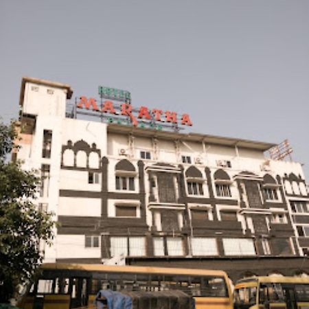 Hotel Maratha Palace,Satara Zewnętrze zdjęcie