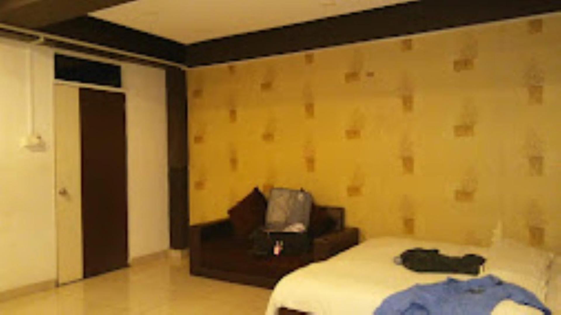 Hotel Maratha Palace,Satara Zewnętrze zdjęcie