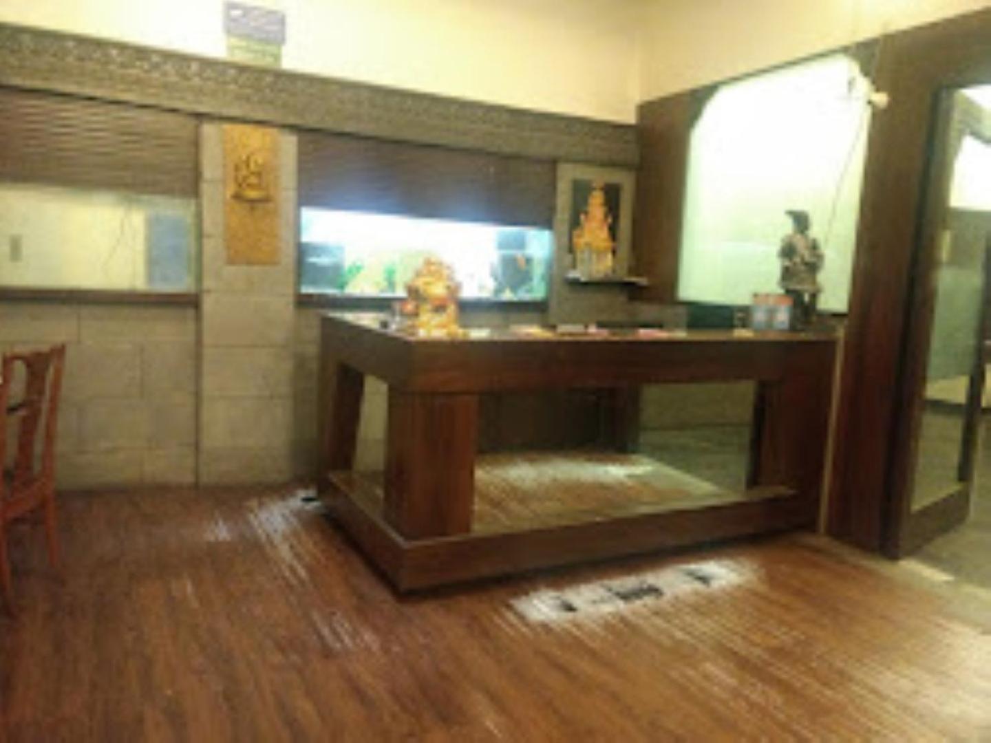 Hotel Maratha Palace,Satara Zewnętrze zdjęcie