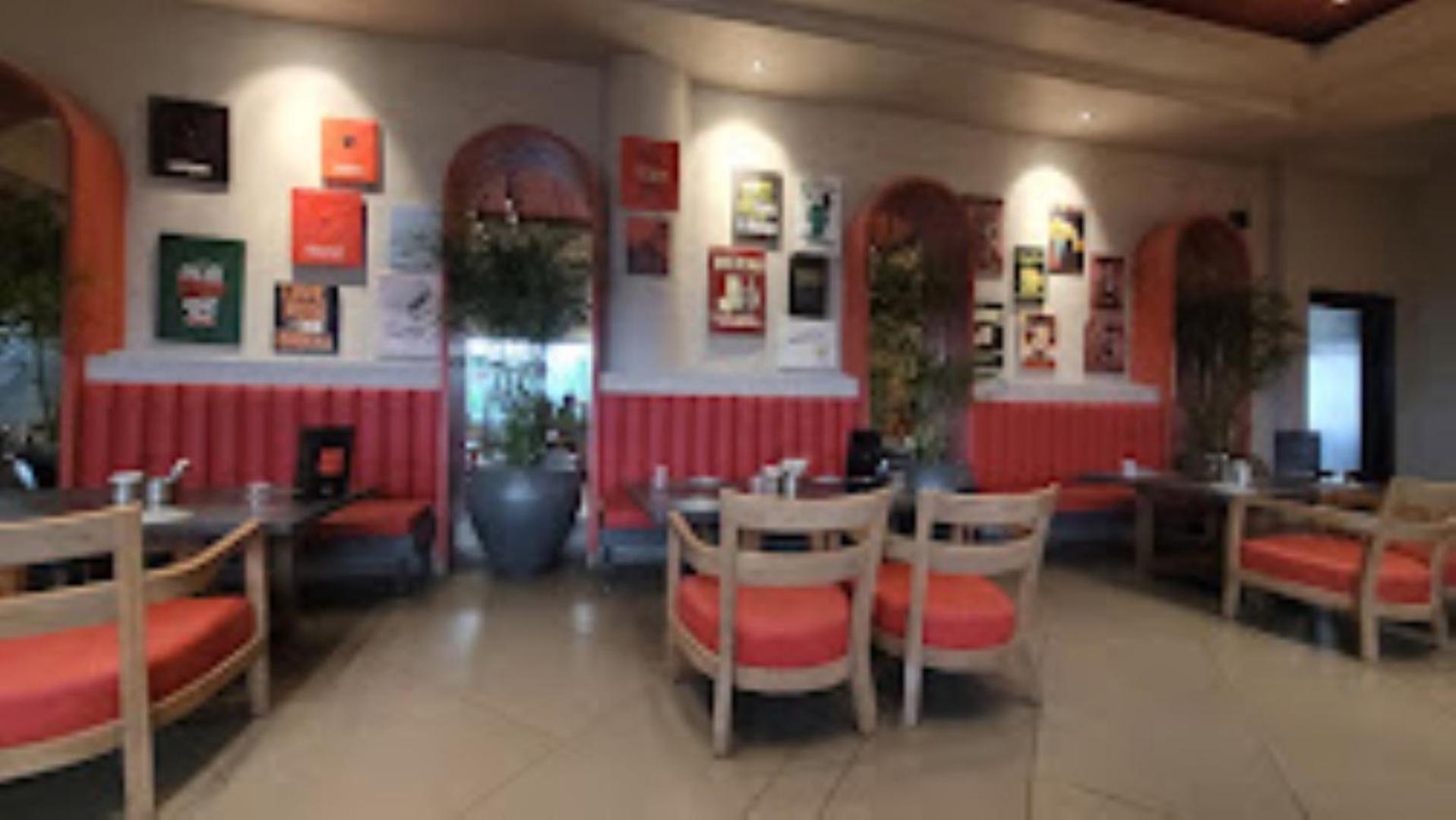 Hotel Maratha Palace,Satara Zewnętrze zdjęcie